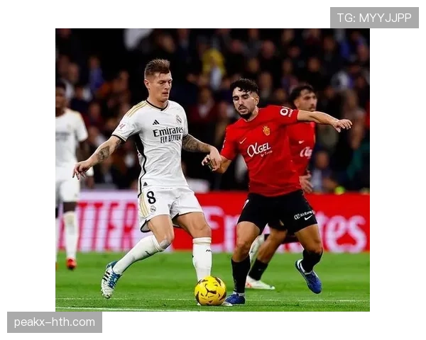 穆里尼奥战术回归助皇马重燃辉煌，球队实力跃升引瞩目